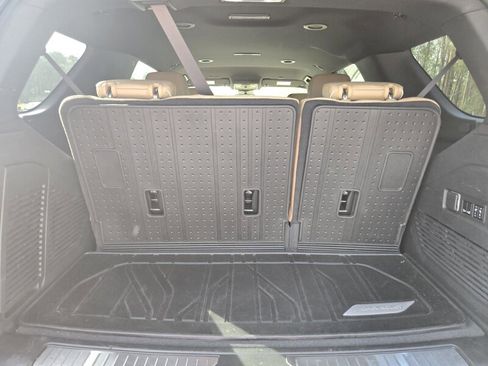 Used 2024 Chevrolet Tahoe Premier image 7