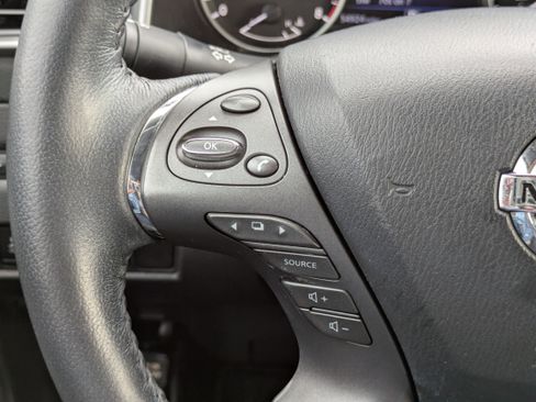 Used 2022 Nissan Murano SL w/ SL Moonroof Package image 25