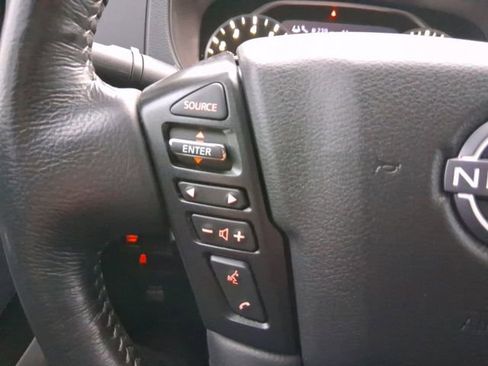 Used 2023 Nissan Frontier SV w/ SV Convenience Package image 11