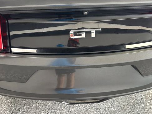 Used 2017 Ford Mustang GT image 34