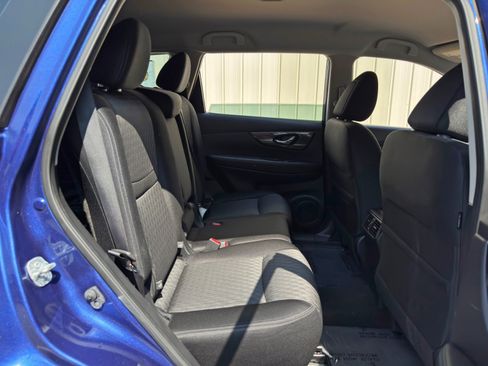 Used 2017 Nissan Rogue S AWD/4WD image 33