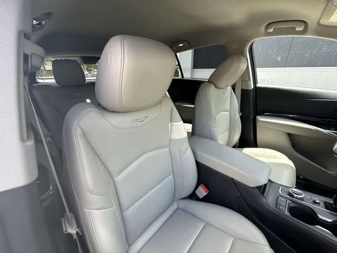 Used 2023 Cadillac XT4 Luxury FWD image 27