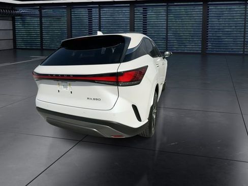 Certified 2025 Lexus RX 350 Premium w/ Accessory Package (K3) image 7