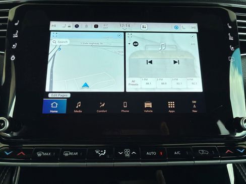 Used 2023 Jeep Wagoneer Series II w/ Premium Group I image 21