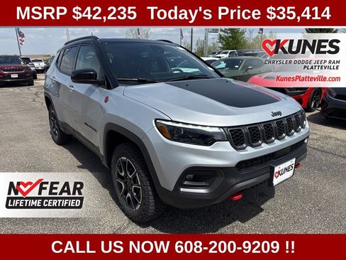 New 2025 Jeep Compass Trailhawk w/ Trailhawk Elite Group AWD/4WD image 1