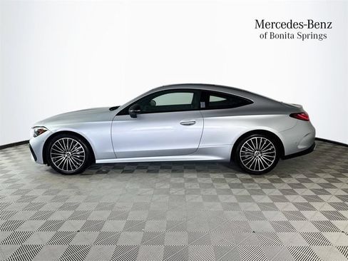 Used 2024 Mercedes-Benz CLE 300 4MATIC Coupe image 4
