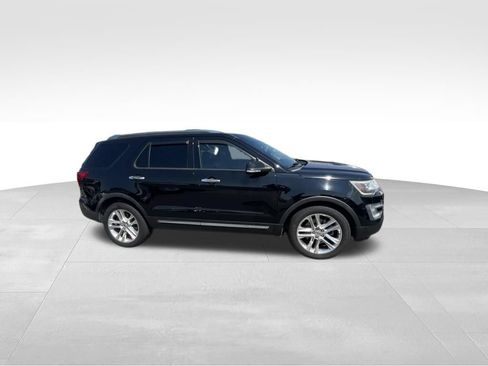 Used 2017 Ford Explorer Limited FWD image 21