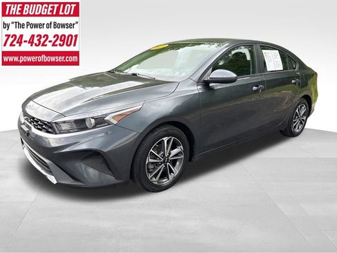 Used 2023 Kia Forte LXS FWD image 1