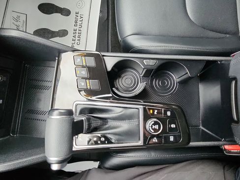 Used 2023 Kia Sportage EX image 23