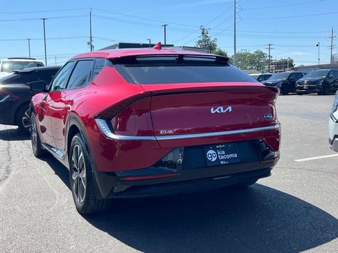 Certified 2024 Kia EV6 Wind w/ Wind Technology Package AWD/4WD image 7