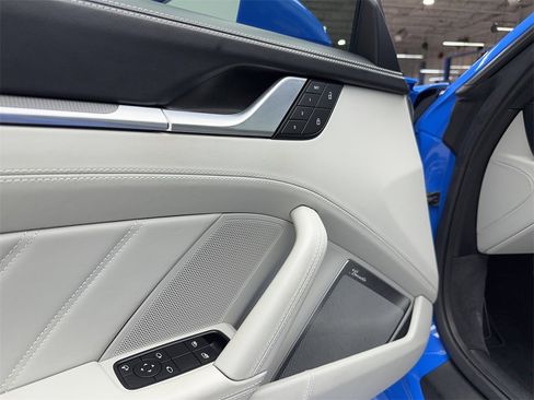 Used 2022 Porsche 911 Turbo S image 42