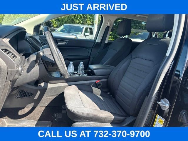 Used 2020 Ford Edge SE AWD/4WD image 9