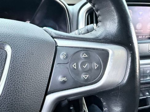 Used 2022 GMC Canyon Elevation image 14