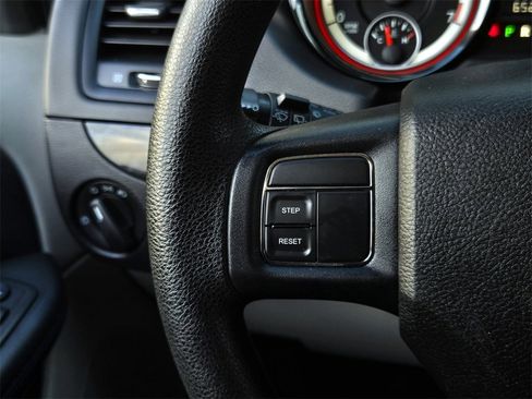 Used 2015 Dodge Grand Caravan SE w/ Quick Order Package 29E SE image 20