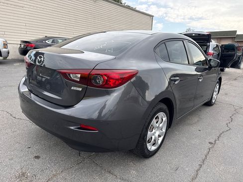 Used 2016 MAZDA MAZDA3 i Sport FWD image 6