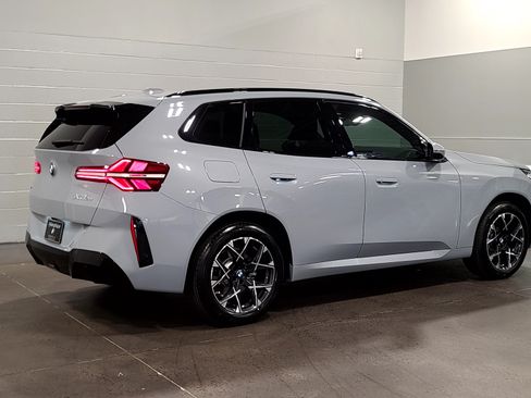 Used 2026 BMW X3 xDrive30i w/ M Sport Package AWD/4WD image 8