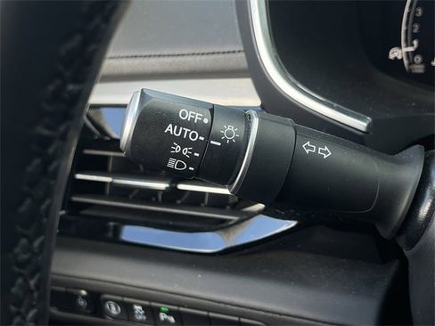 Certified 2023 Acura MDX SH-AWD w/ Technology Package image 24