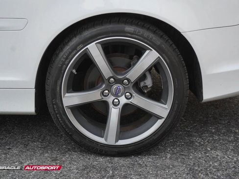 Used 2012 Volvo C70 T5 w/ Dynamic Trim Pkg image 12