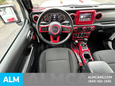 Used 2022 Jeep Gladiator Willys image 26