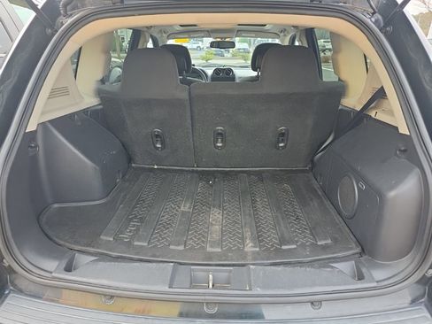 Used 2013 Jeep Compass Latitude w/ Sun/Sound Group image 27