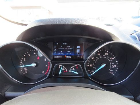 Used 2019 Ford Escape SE AWD/4WD image 15