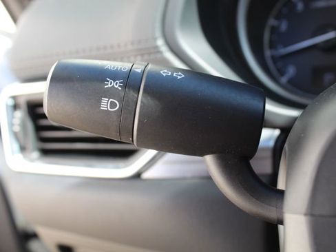 Used 2018 MAZDA CX-5 Touring w/ Preferred Equipment Package image 19