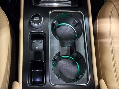 Used 2020 Lincoln Corsair Reserve w/ Equipment Group 201A image 23