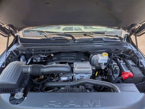 Used 2023 RAM 1500 Big Horn AWD/4WD image 35