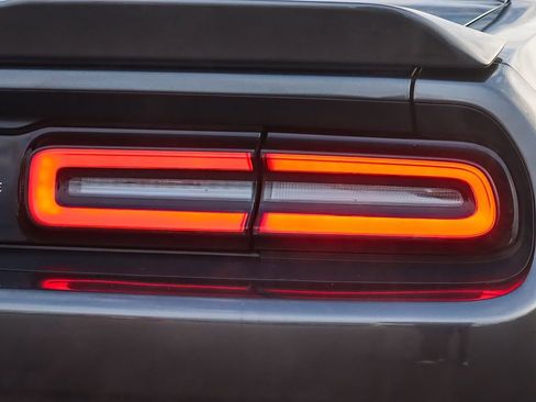 Used 2019 Dodge Challenger GT w/ Plus Package image 8