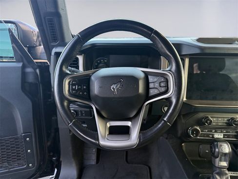 Used 2022 Ford Bronco Outer Banks image 13