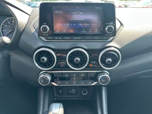 Used 2025 Nissan Sentra S image 21