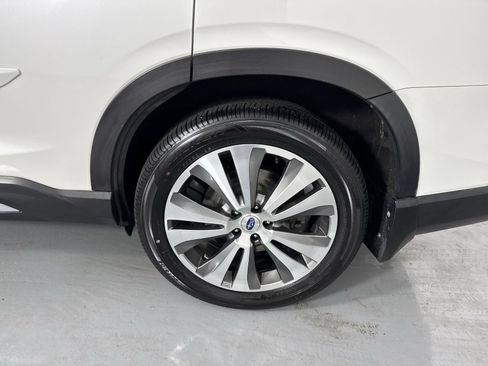 Used 2019 Subaru Ascent Limited AWD/4WD image 5