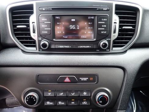 Used 2019 Kia Sportage LX AWD/4WD image 28