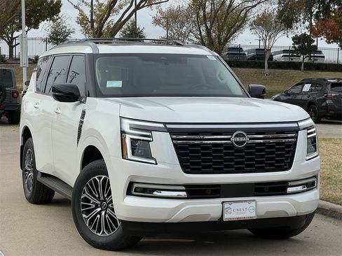 New 2026 Nissan Armada Platinum image 2