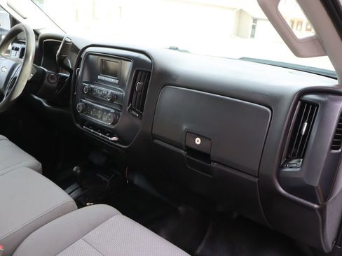 Used 2016 Chevrolet Silverado 2500 W/T image 17