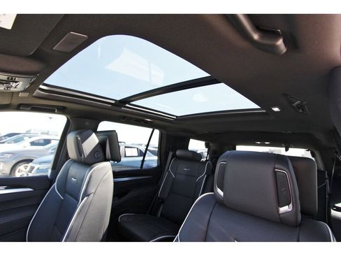 New 2026 Cadillac Escalade Luxury w/ Touring Package image 23