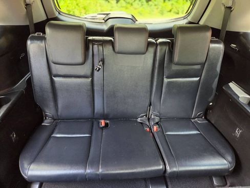 Used 2016 Toyota Highlander XLE FWD image 16