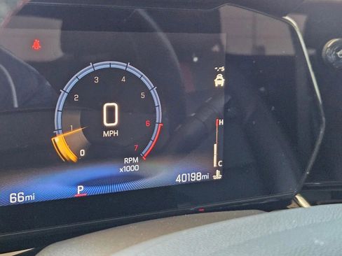 Used 2025 Chevrolet Trax RS w/ Driver Confidence Package FWD image 11