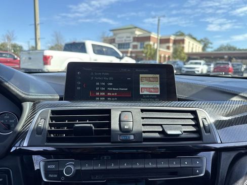 Used 2018 BMW M4 Coupe image 19