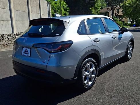 Used 2024 Honda HR-V LX image 6