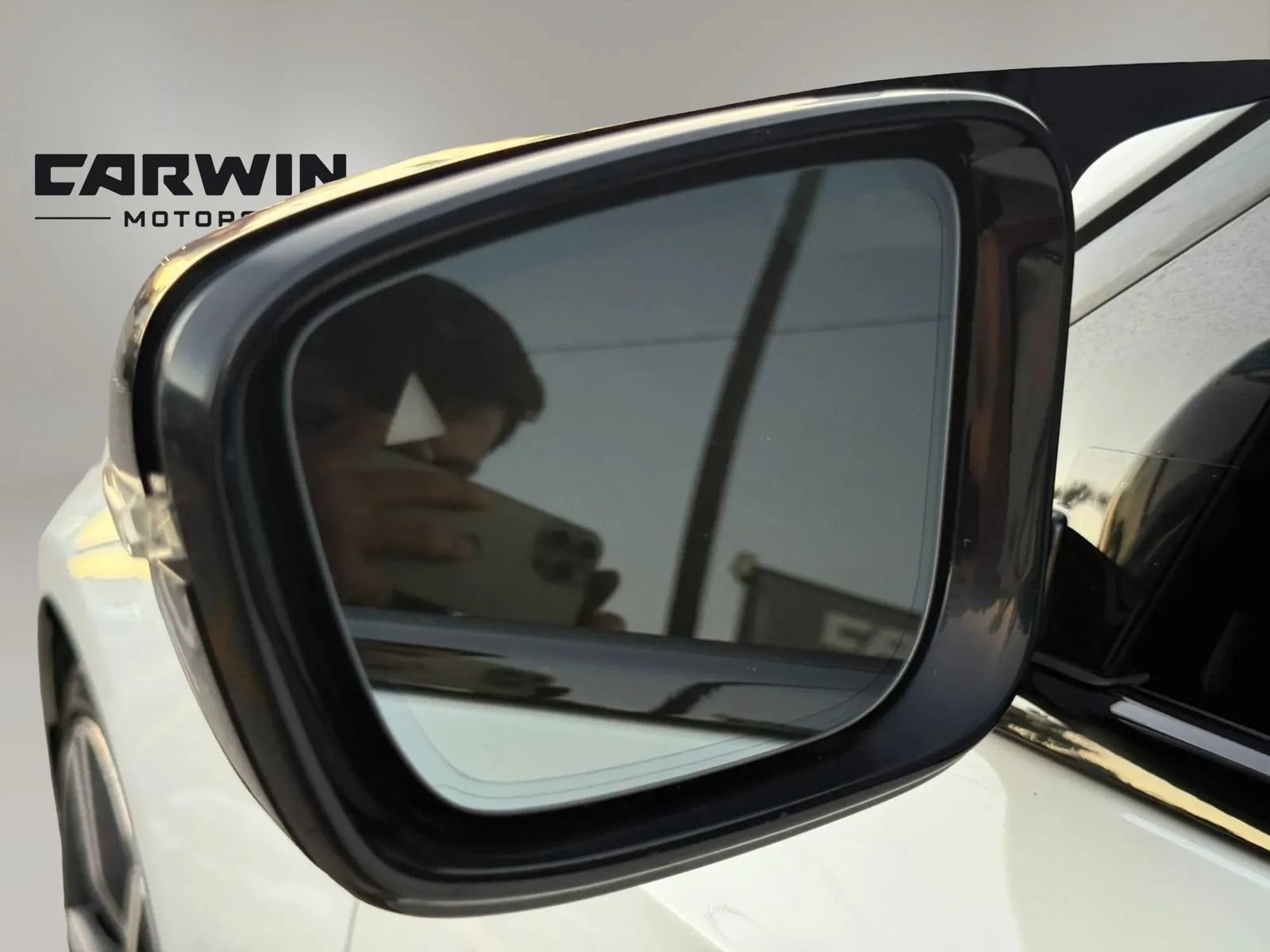 Used 2020 BMW 330i Sedan w/ M Sport Package RWD image 9