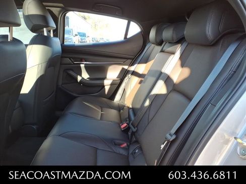 New 2026 MAZDA MAZDA3 Hatchback w/Premium Plus Pkg image 5