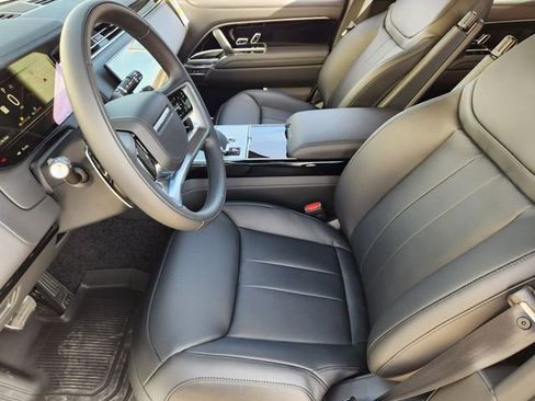 New 2026 Land Rover Range Rover SE AWD/4WD image 9