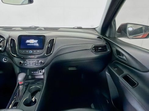 Used 2023 Chevrolet Equinox RS w/ RS Leather Package AWD/4WD image 21
