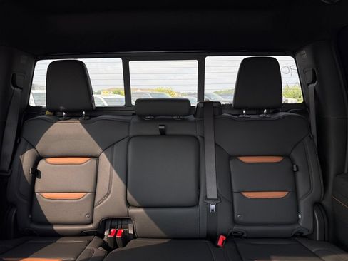 New 2026 GMC Sierra 1500 AT4 w/ AT4 Premium Package AWD/4WD image 42