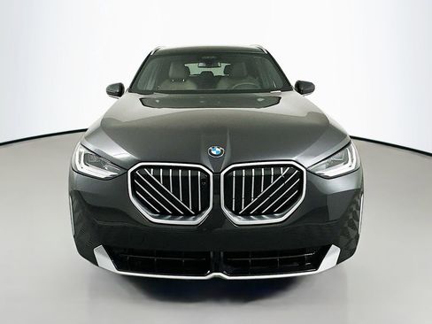 Used 2025 BMW X3 xDrive30i w/ Premium Package AWD/4WD image 2