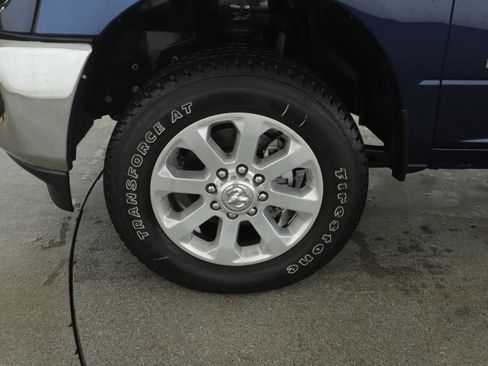 Used 2024 RAM 2500 Laramie w/ Sport Appearance Package image 5