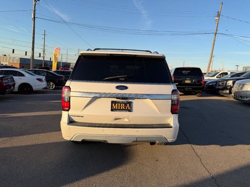 Used 2018 Ford Expedition Platinum RWD image 7