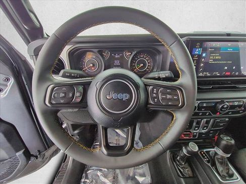 Used 2024 Jeep Wrangler Sport AWD/4WD image 29