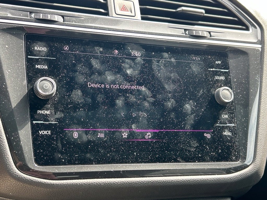 Used 2024 Volkswagen Tiguan SE R-Line FWD image 34
